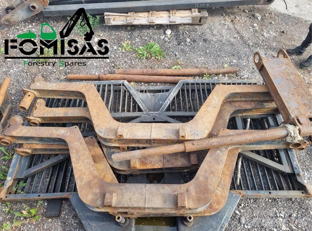 Valmet 890.1 Bunks Loader cranes