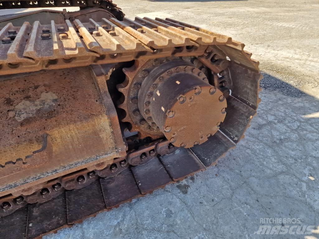 Hitachi ZX 210 LC-6 Crawler excavators