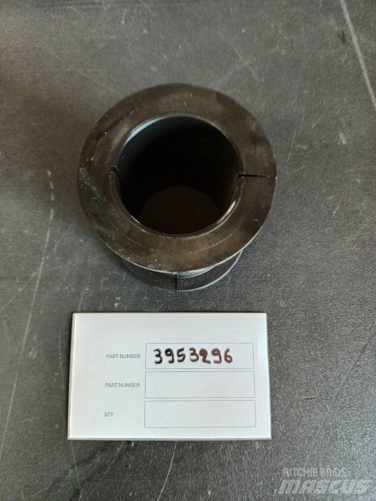 Volvo RUBBER 3953296 Engines