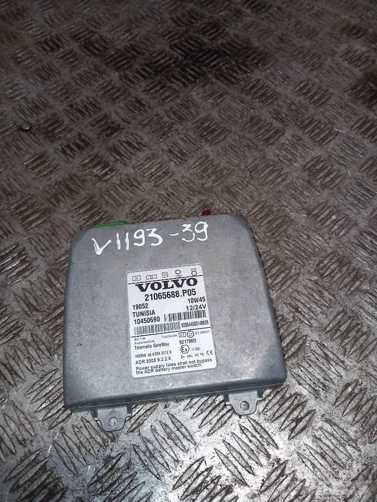 Volvo FH 12    21065688 Electronics