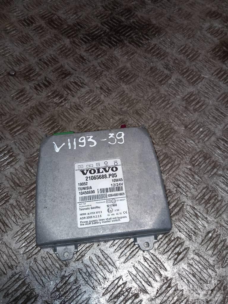 Volvo FH 12    21065688 Electronics