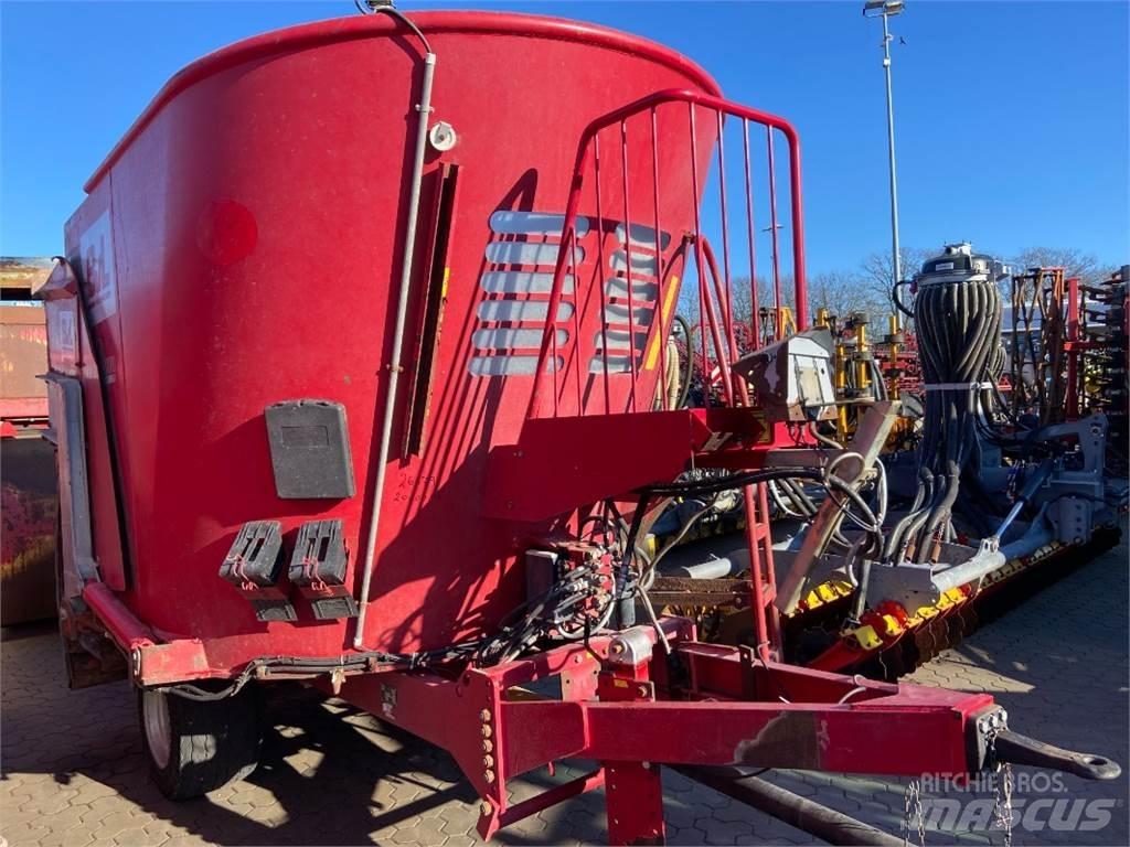 BvL V-Mix 13 L Feed mixer