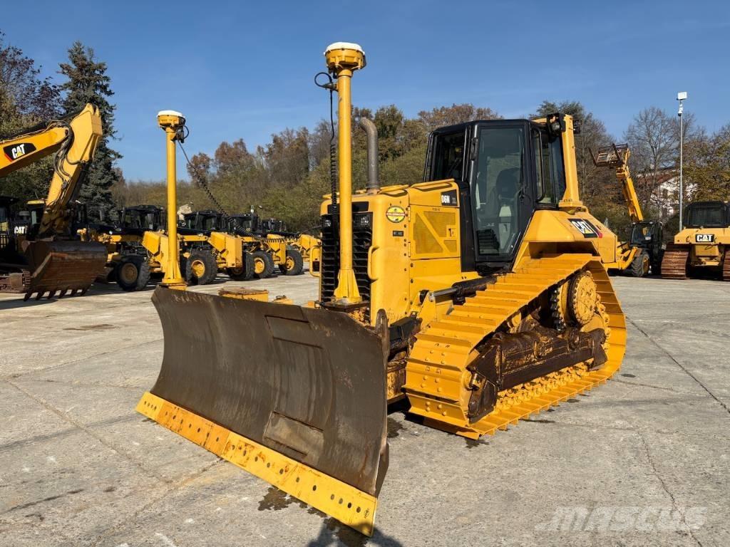 CAT D 6 N XL Crawler dozers
