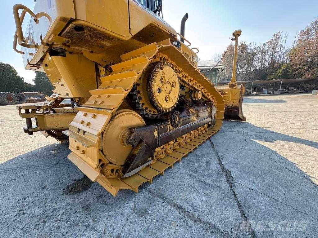 CAT D 6 N XL Crawler dozers