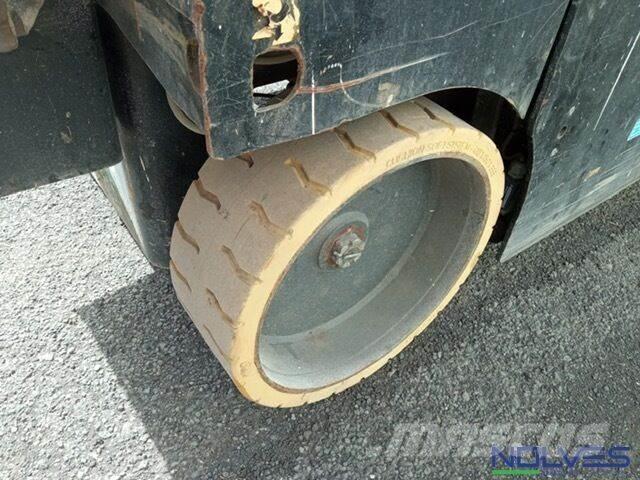 Airo X10EN Scissor lifts