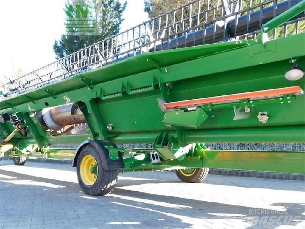 John Deere s780i Combine harvesters