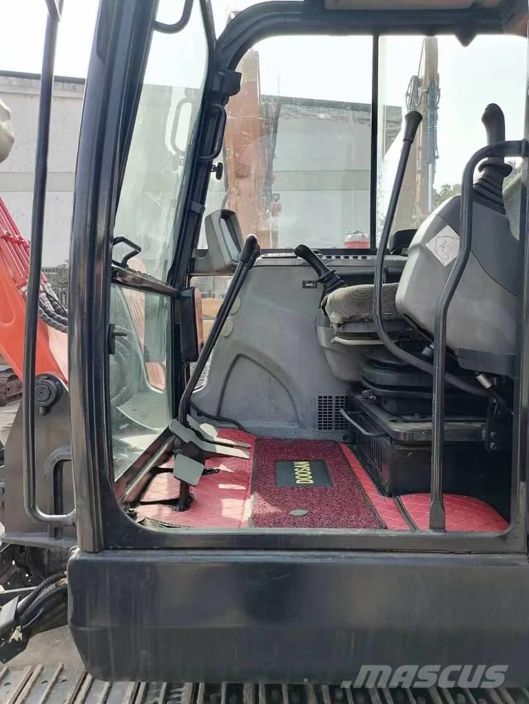 Doosan DX 60 Crawler excavators