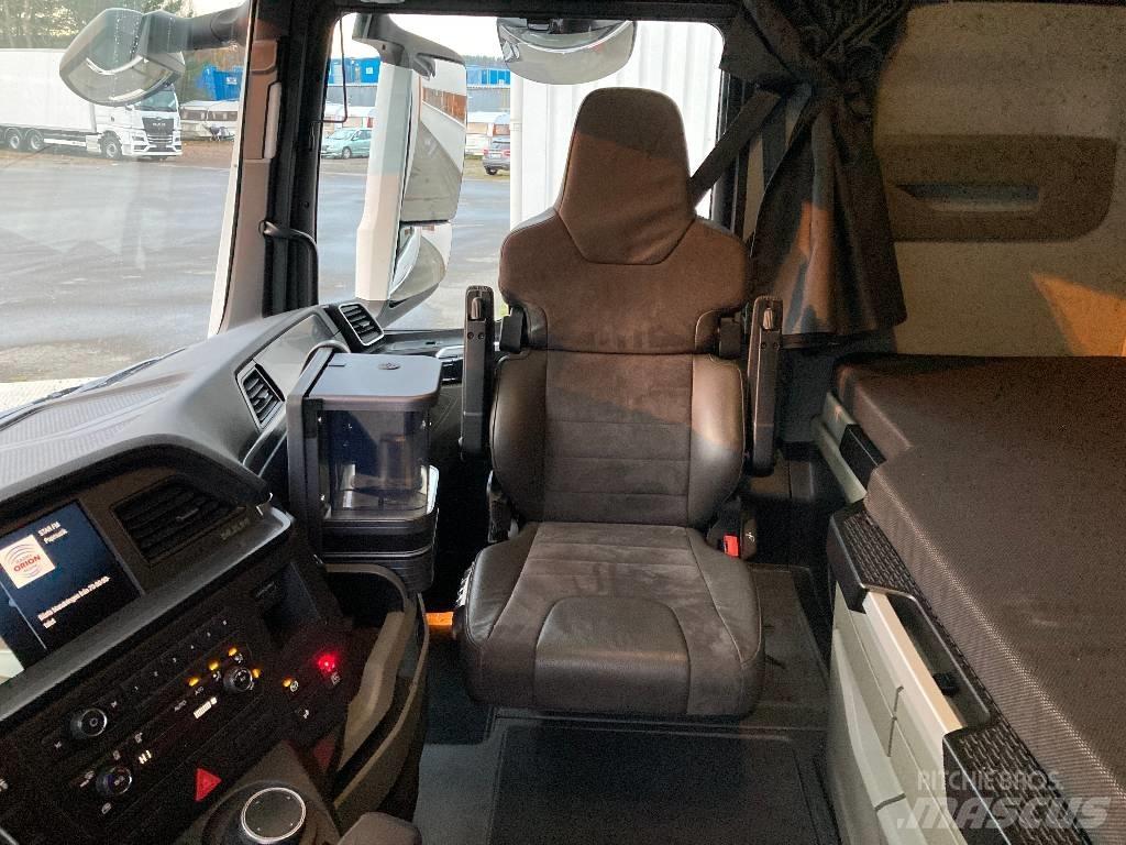 MAN TGX 26.510 Box trucks