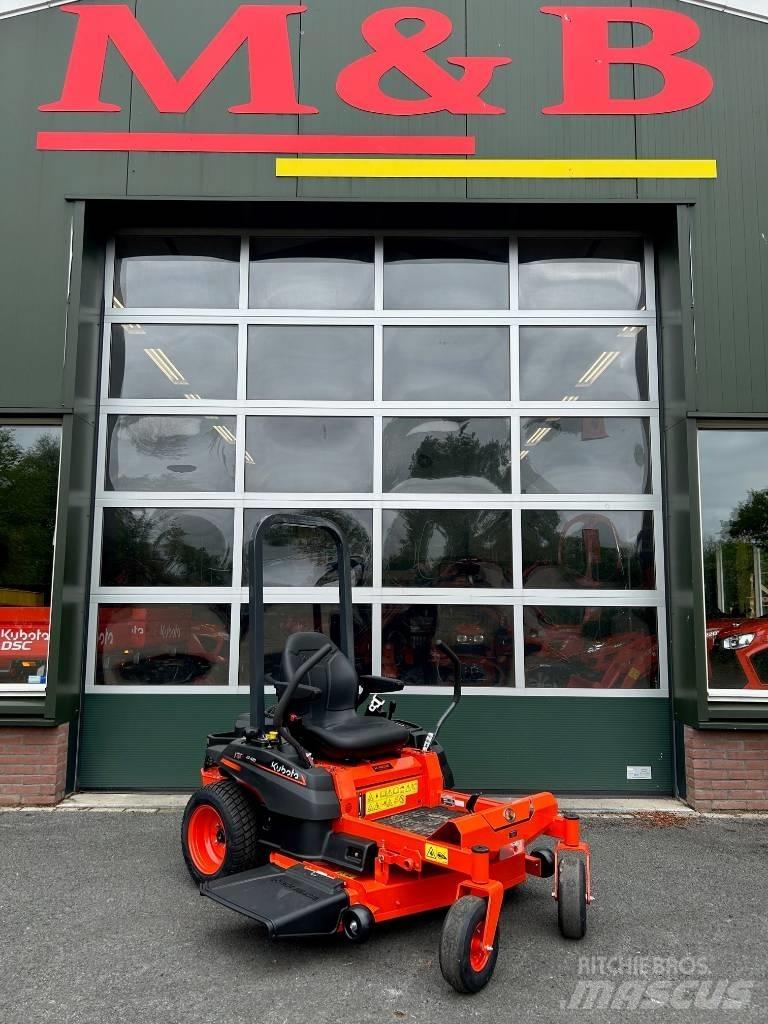 Kubota Z1421 Zero turn mowers