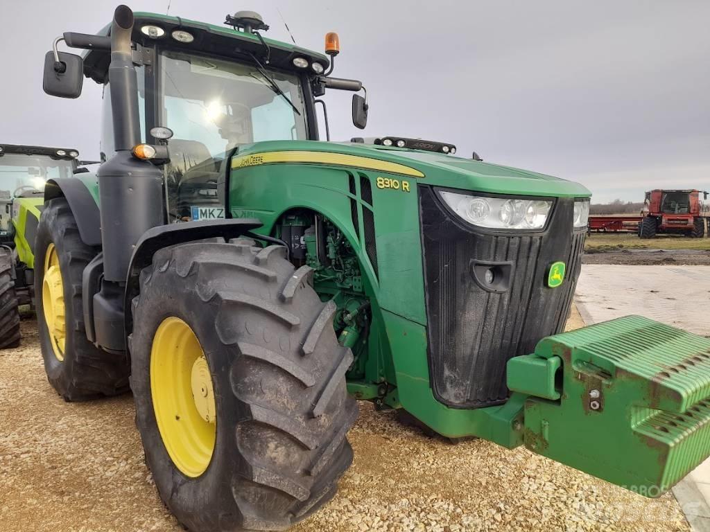 John Deere 8310 R Tractors