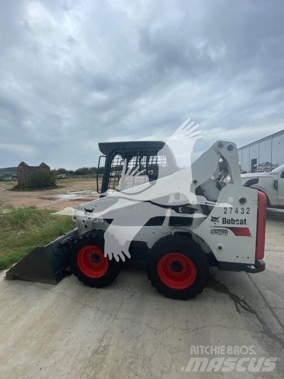 Bobcat S570 Skid steer loaders