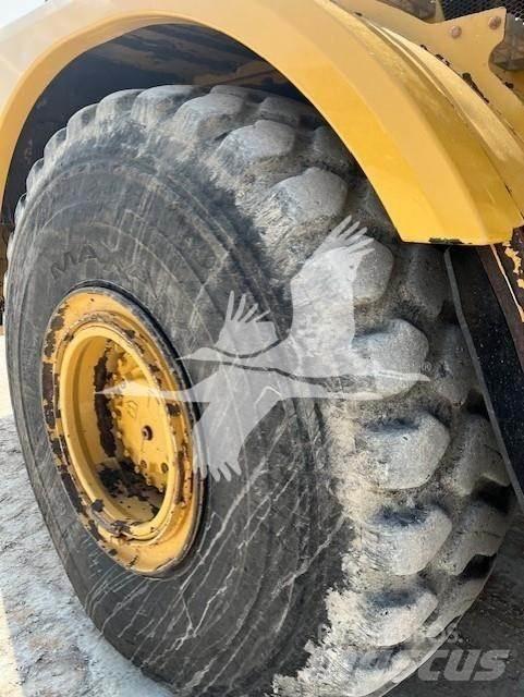 CAT 740B Articulated Haulers