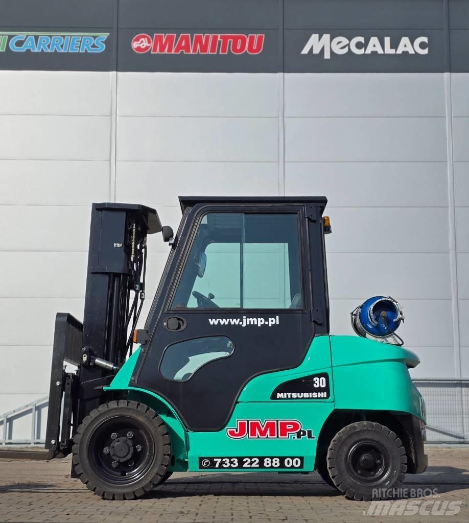 Mitsubishi FG 30 N LPG trucks