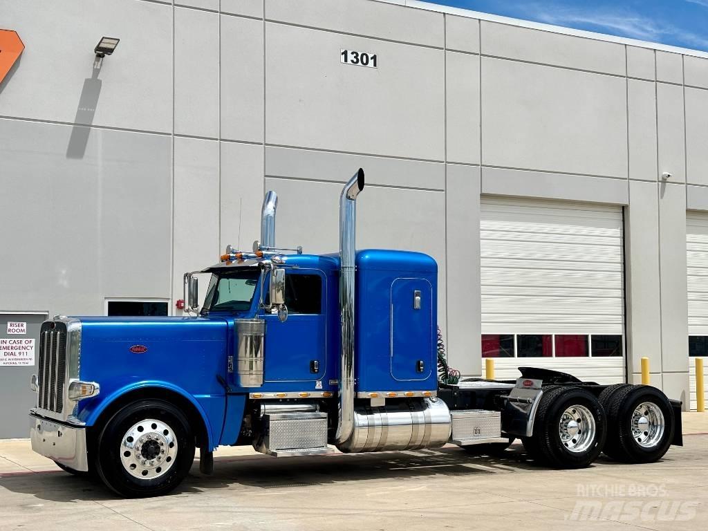 Peterbilt 389 Prime Movers