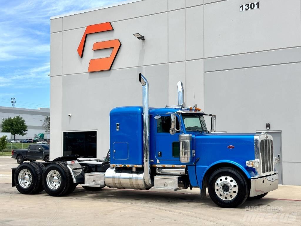 Peterbilt 389 Prime Movers
