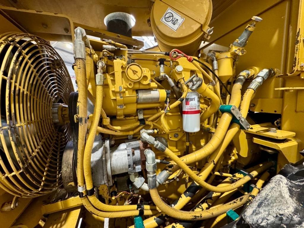 CAT CS 563 C Single drum rollers