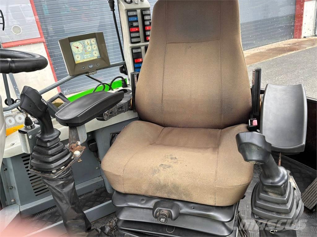 Lännen 8800E Backhoe