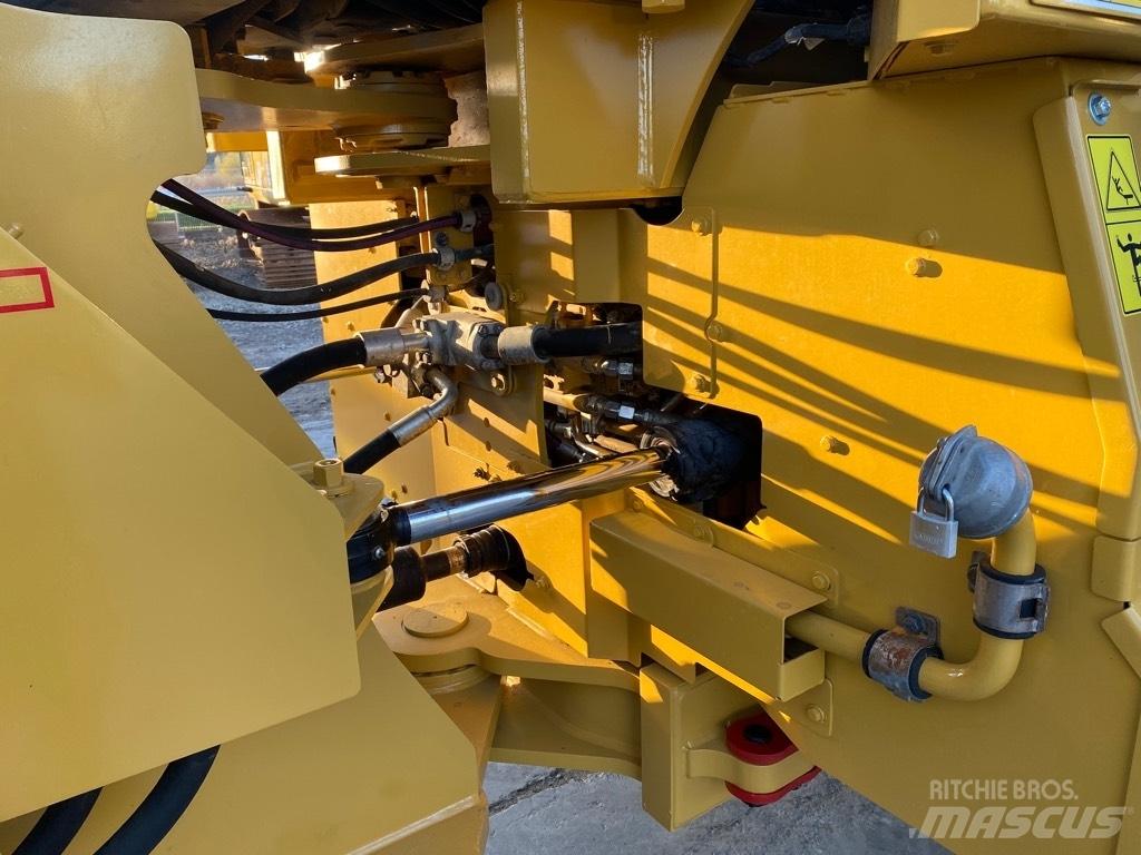 CAT 966 M Wheel loaders