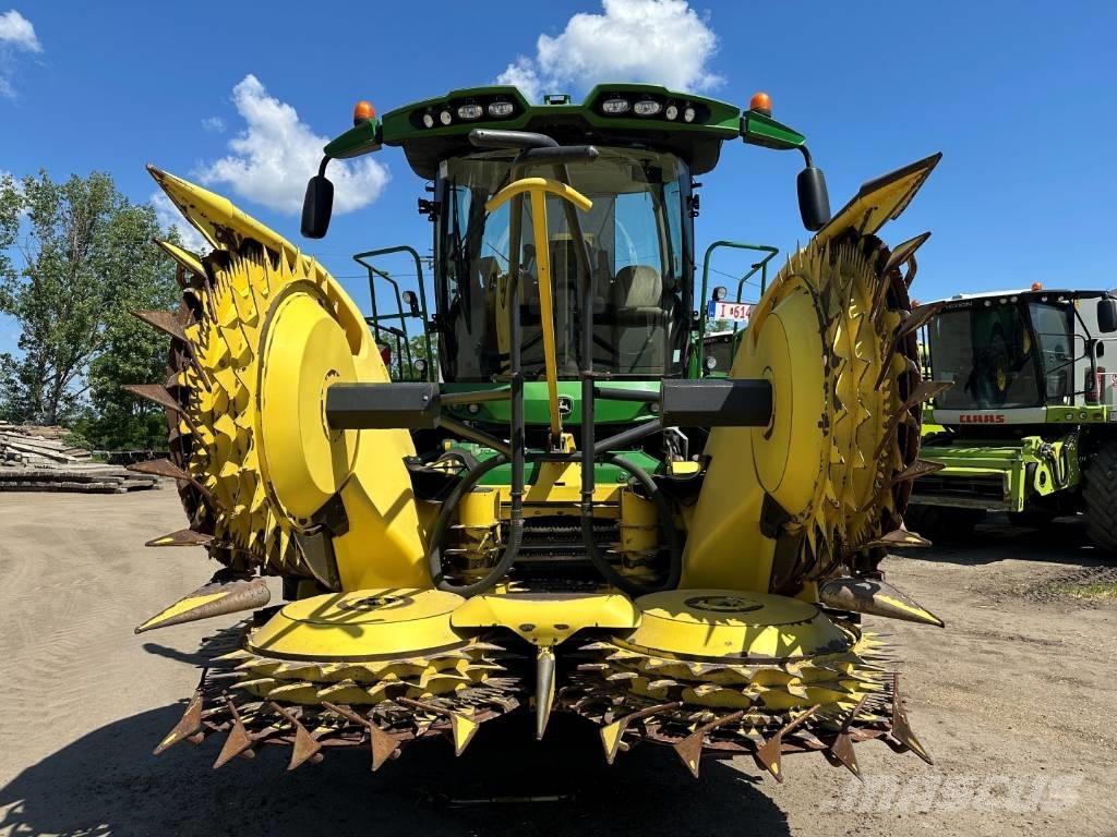 John Deere 8600 Forage harvesters