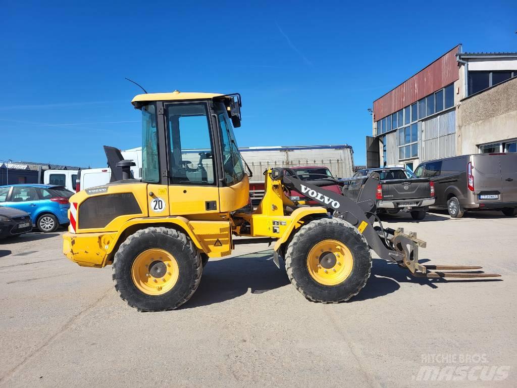 Volvo L 30 G Wheel loaders