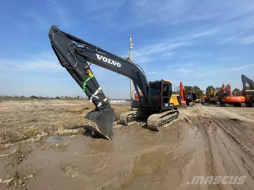 Volvo EC210 Crawler excavators