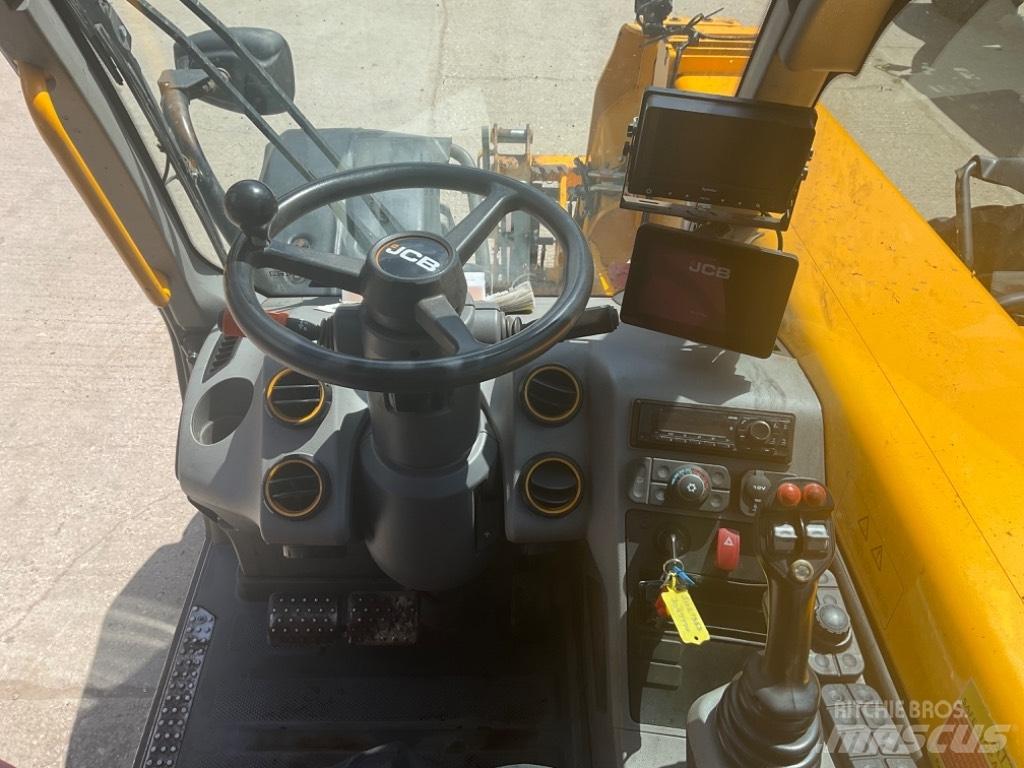 JCB 560-80 AGRI XTRA Telehandlers