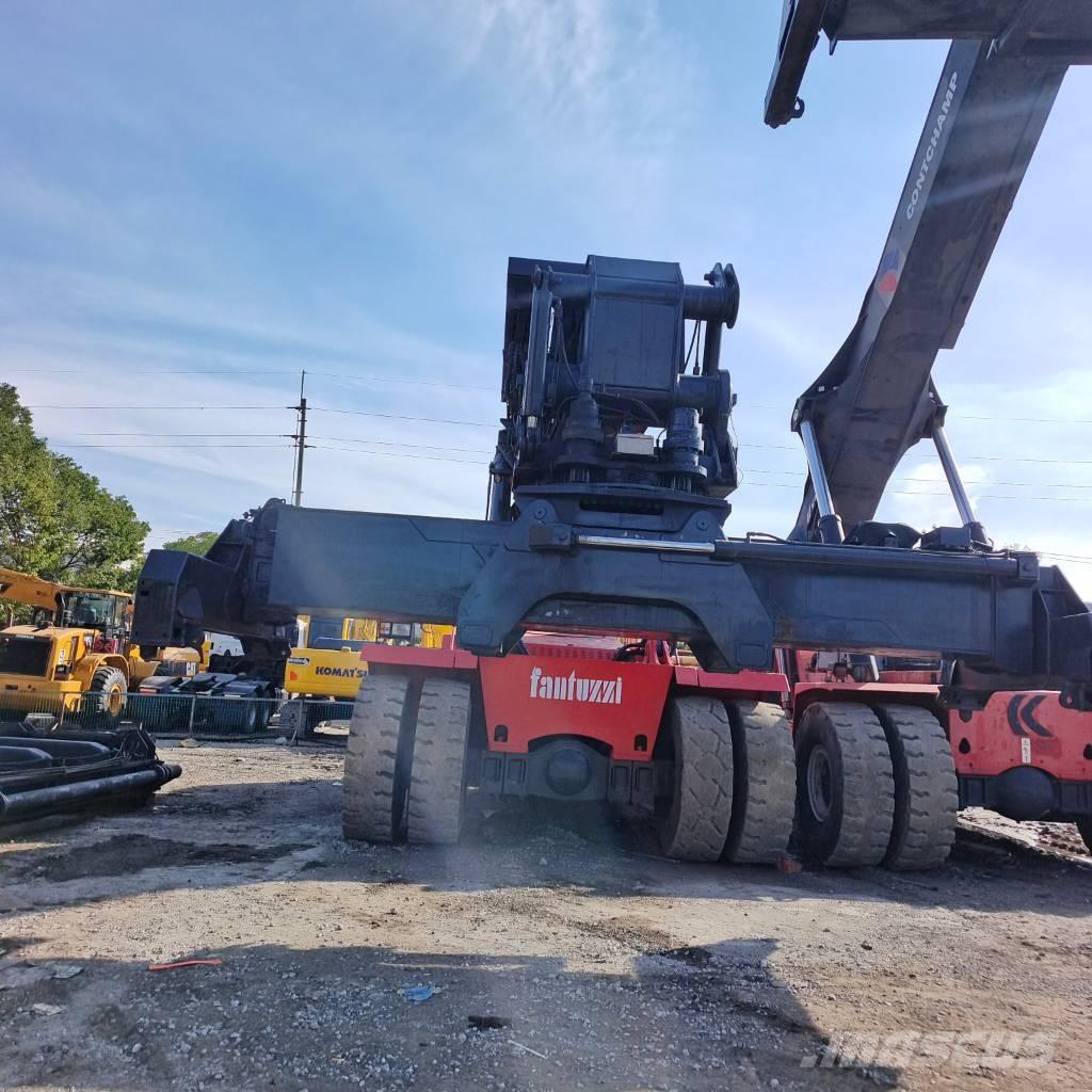 Fantuzzi CS 45 KM Reach stackers