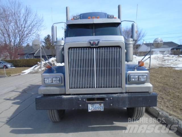 Western Star 4900 Prime Movers