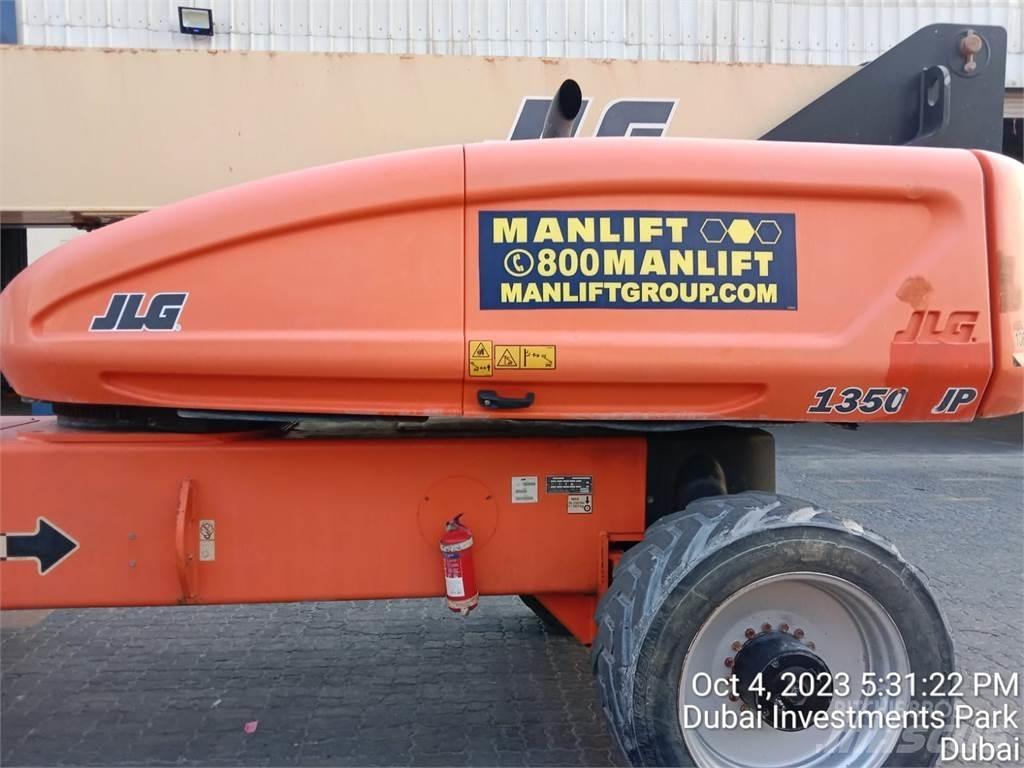 JLG 1350SJP Telescopic boom lifts
