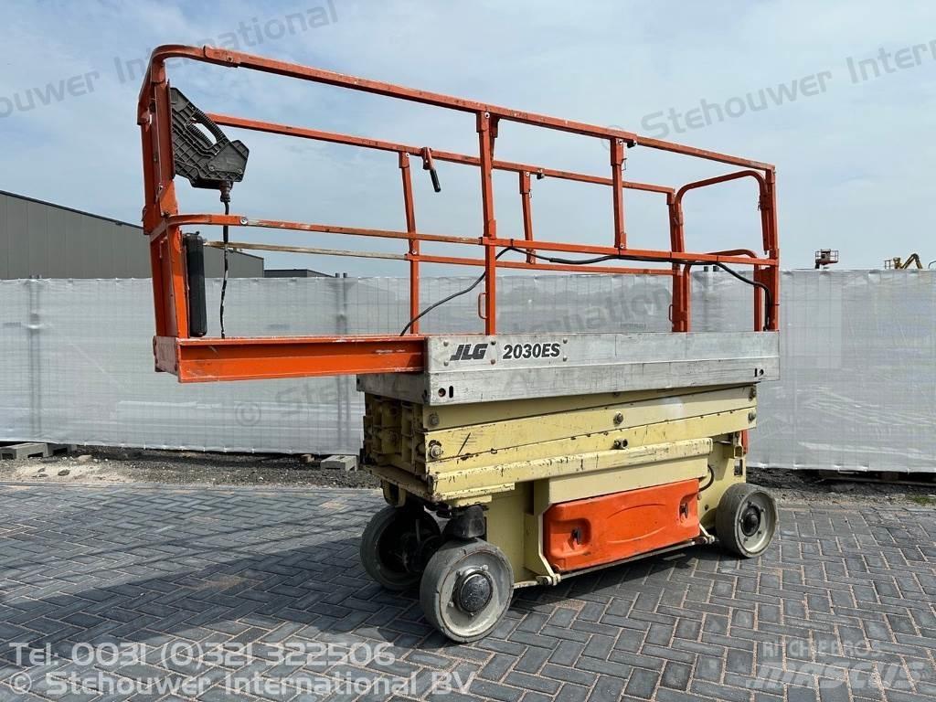 JLG 2030ES Scissor lifts