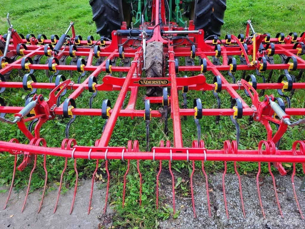 Väderstad NZM600 Cultivators