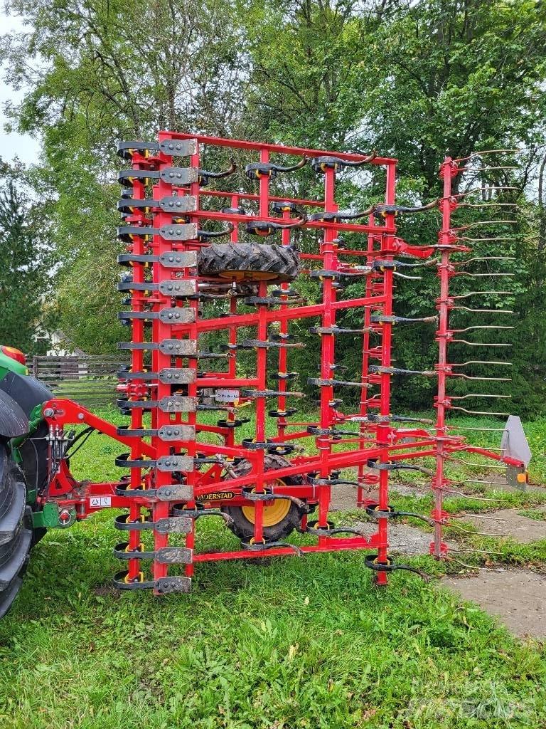 Väderstad NZM600 Cultivators