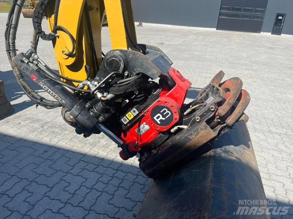 CAT 310 Crawler excavators