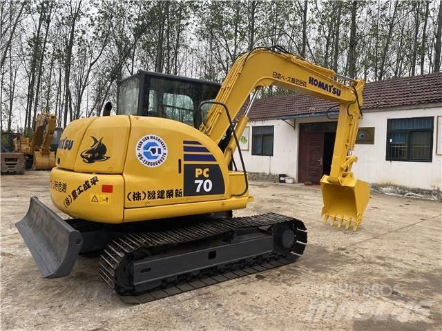 Komatsu PC 70 Crawler excavators