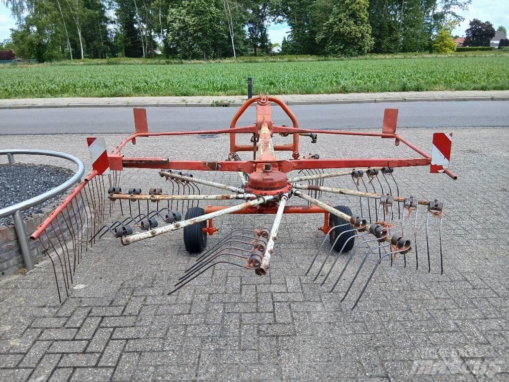 Kuhn GA 301 Windrowers