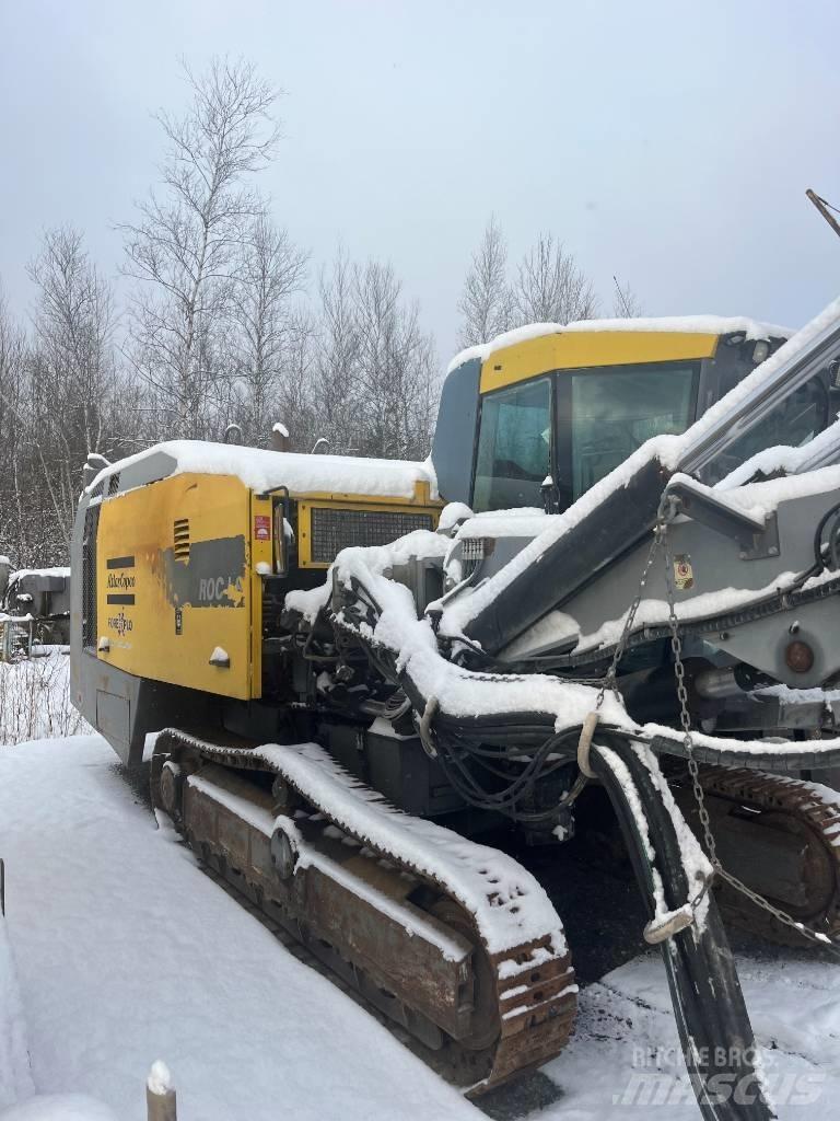 Atlas Copco L8.30 Surface drill rigs