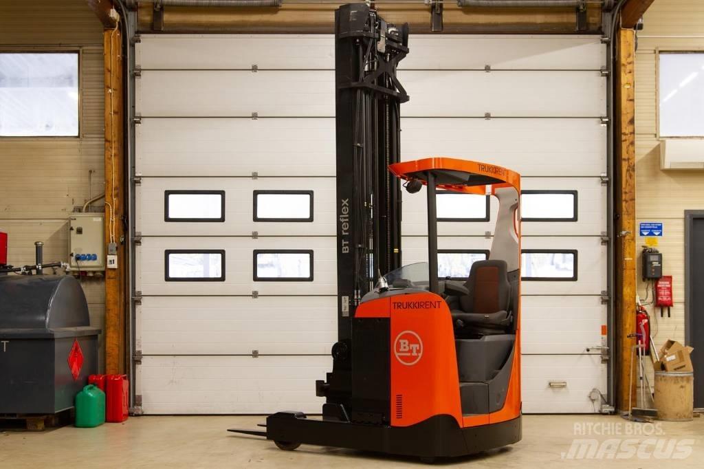 BT RR E 160 Reach truck