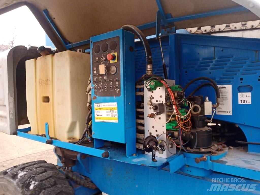 Genie S 85 Telescopic boom lifts
