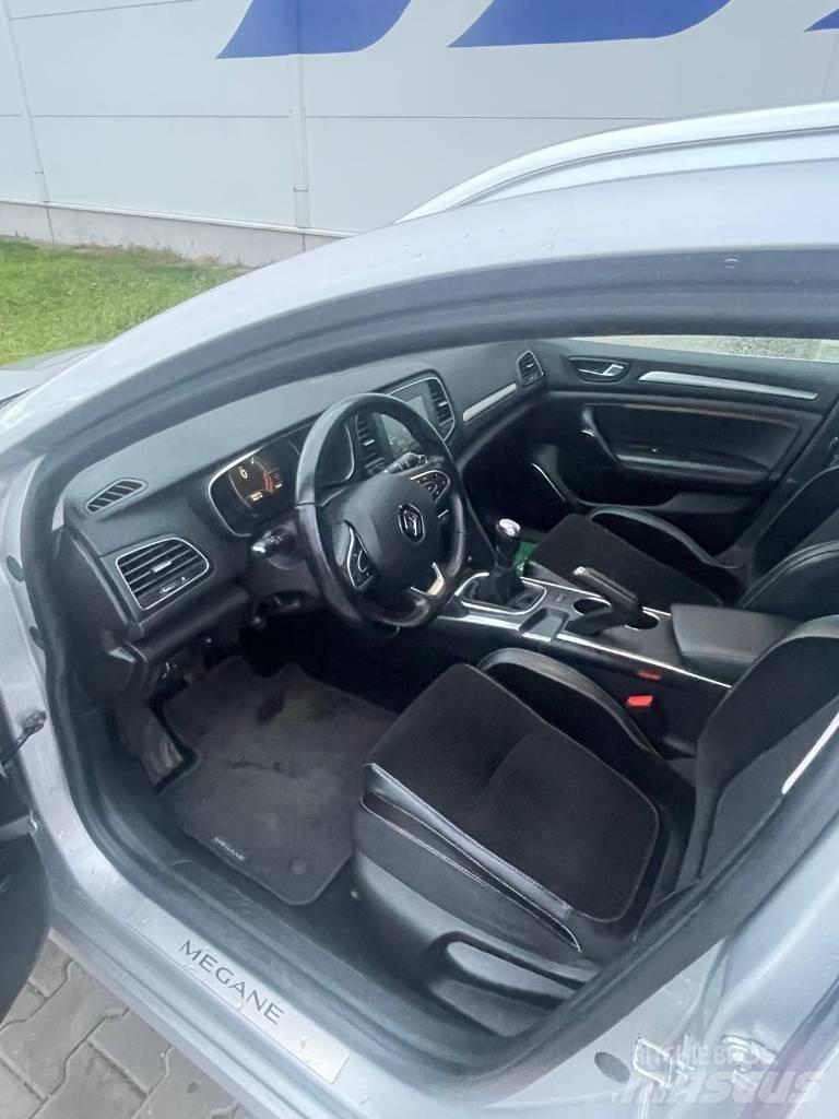 Renault Megane Cars