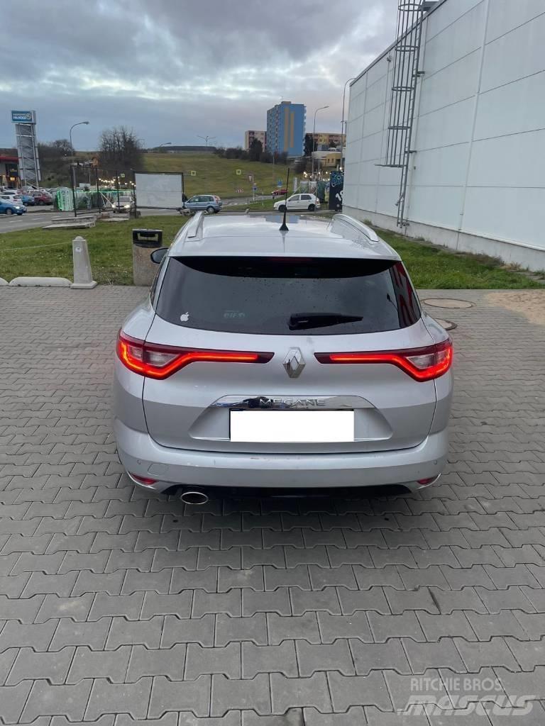 Renault Megane Cars