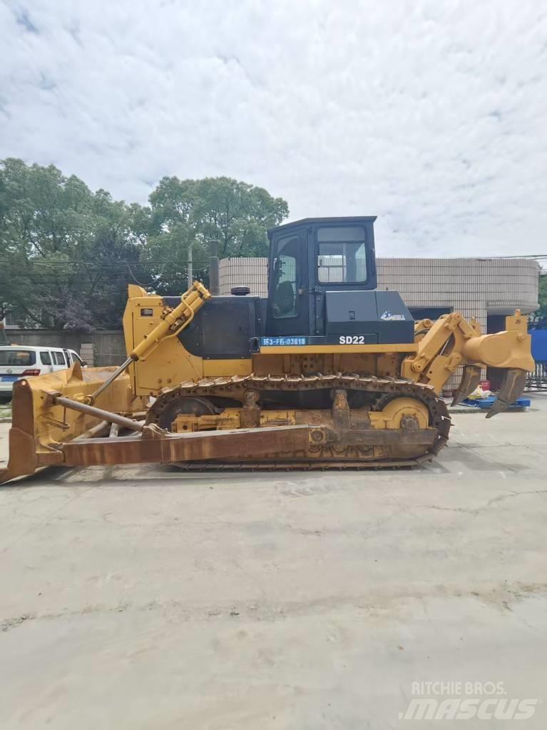 Shantui SD 22 Crawler dozers