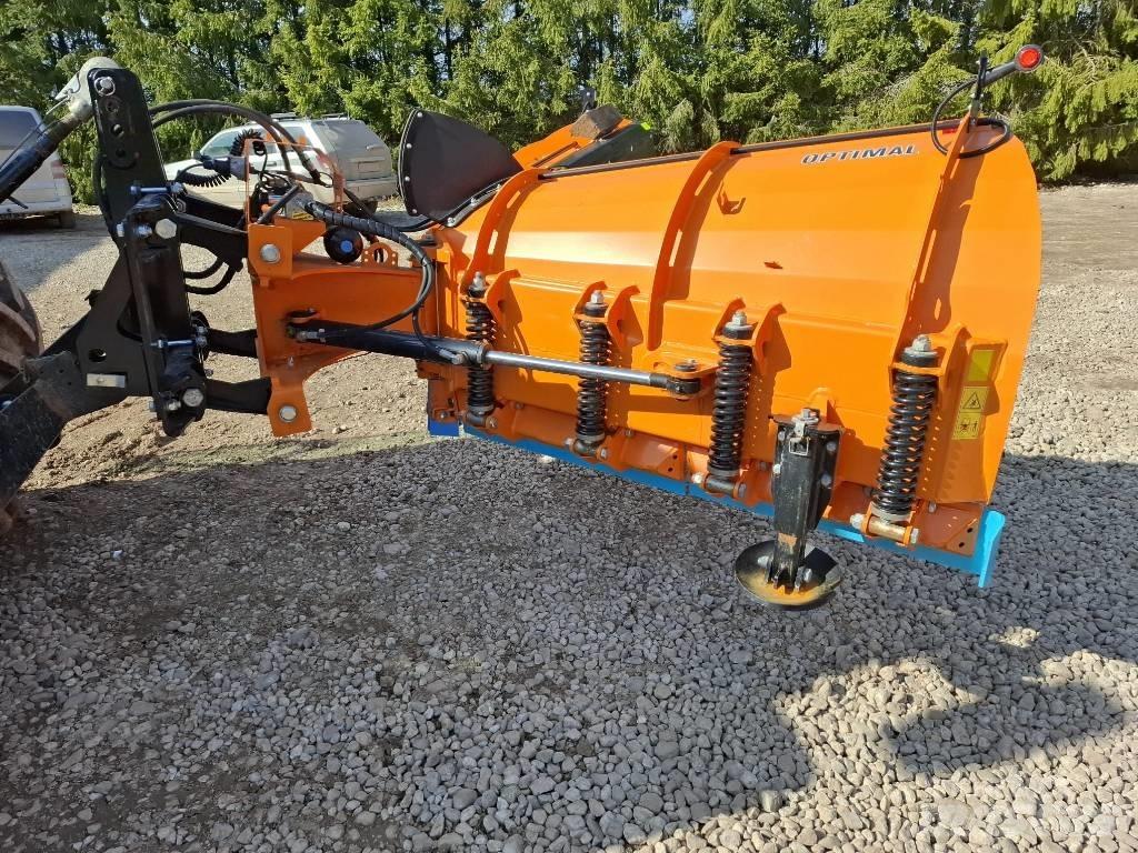 Same VPX370 Other groundscare machines