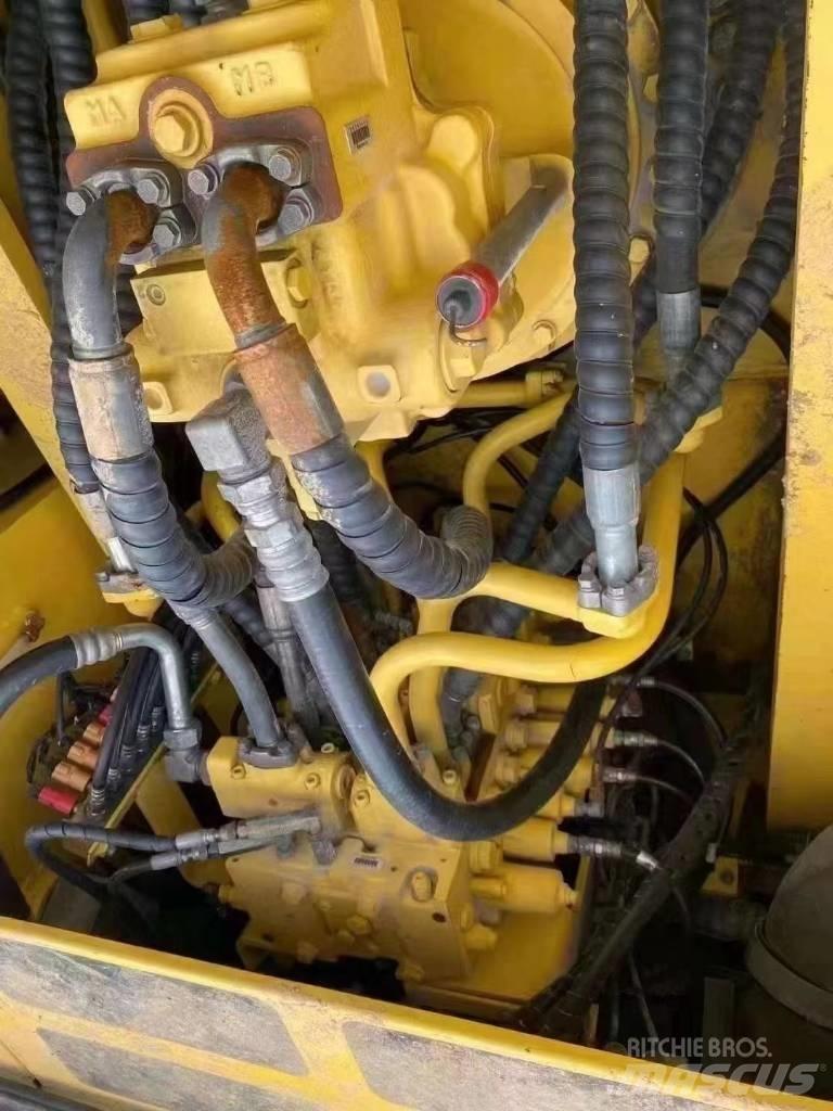 Komatsu pc360 Crawler excavators