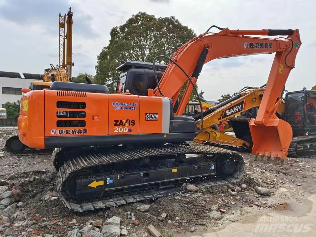 Hitachi ZX 200 Crawler excavators