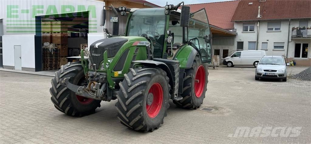 Fendt 724 Vario S4 Tractors