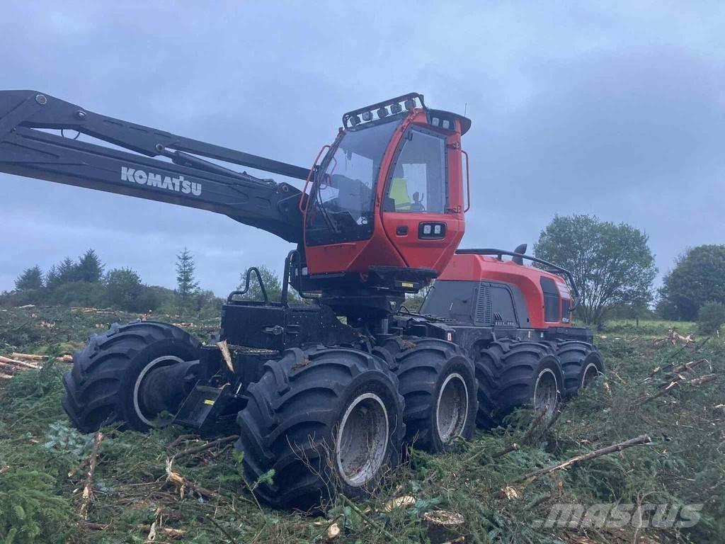 Komatsu 931XC Harvesters