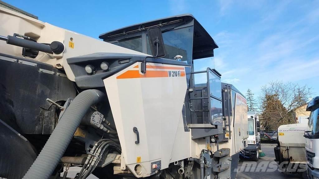 Wirtgen W210 FI Concrete machines