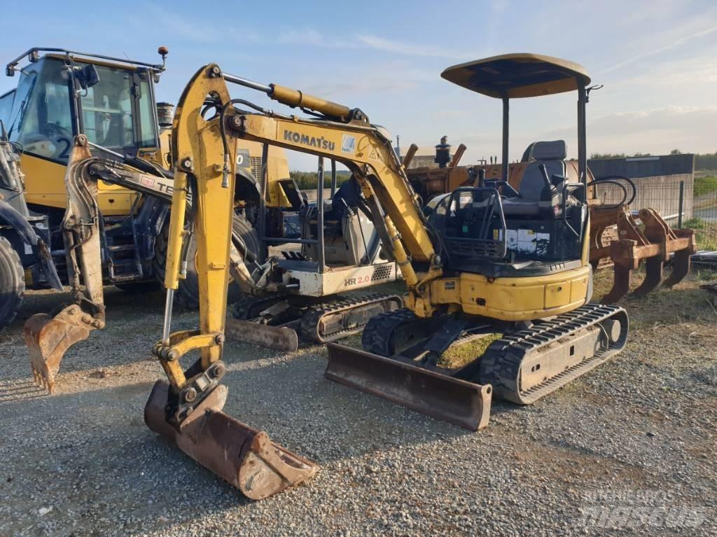 Komatsu PC26MR-3 Mini excavators < 7t (Mini diggers)