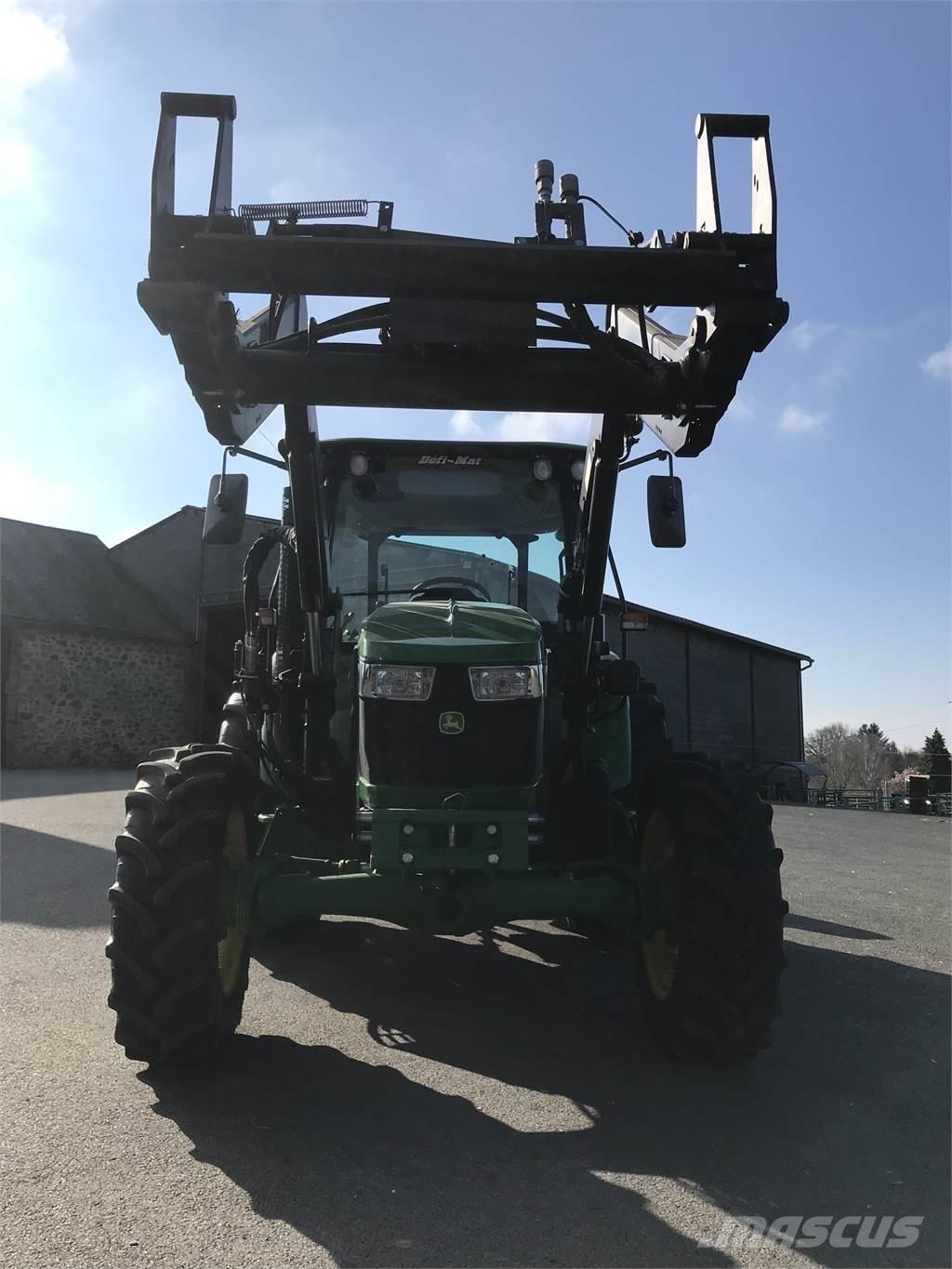 John Deere 5075 E Tractors