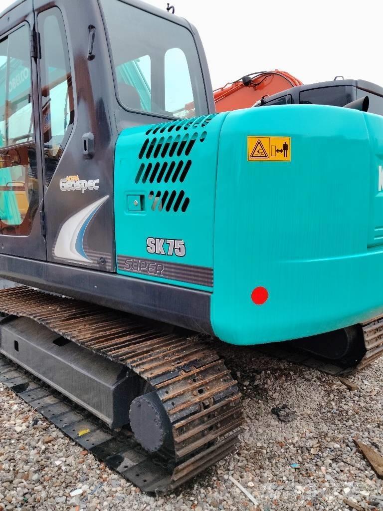Kobelco SK 75 Crawler excavators